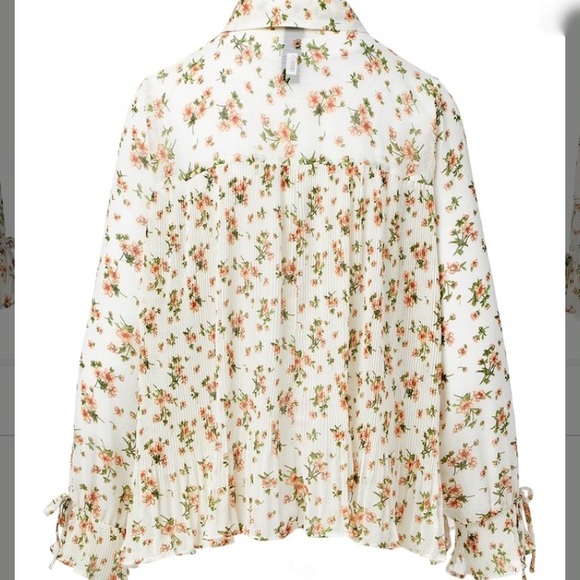 NWT Blush Poppy Pleated Poet-Sleeve Swing Top - M - Picture 2 of 8